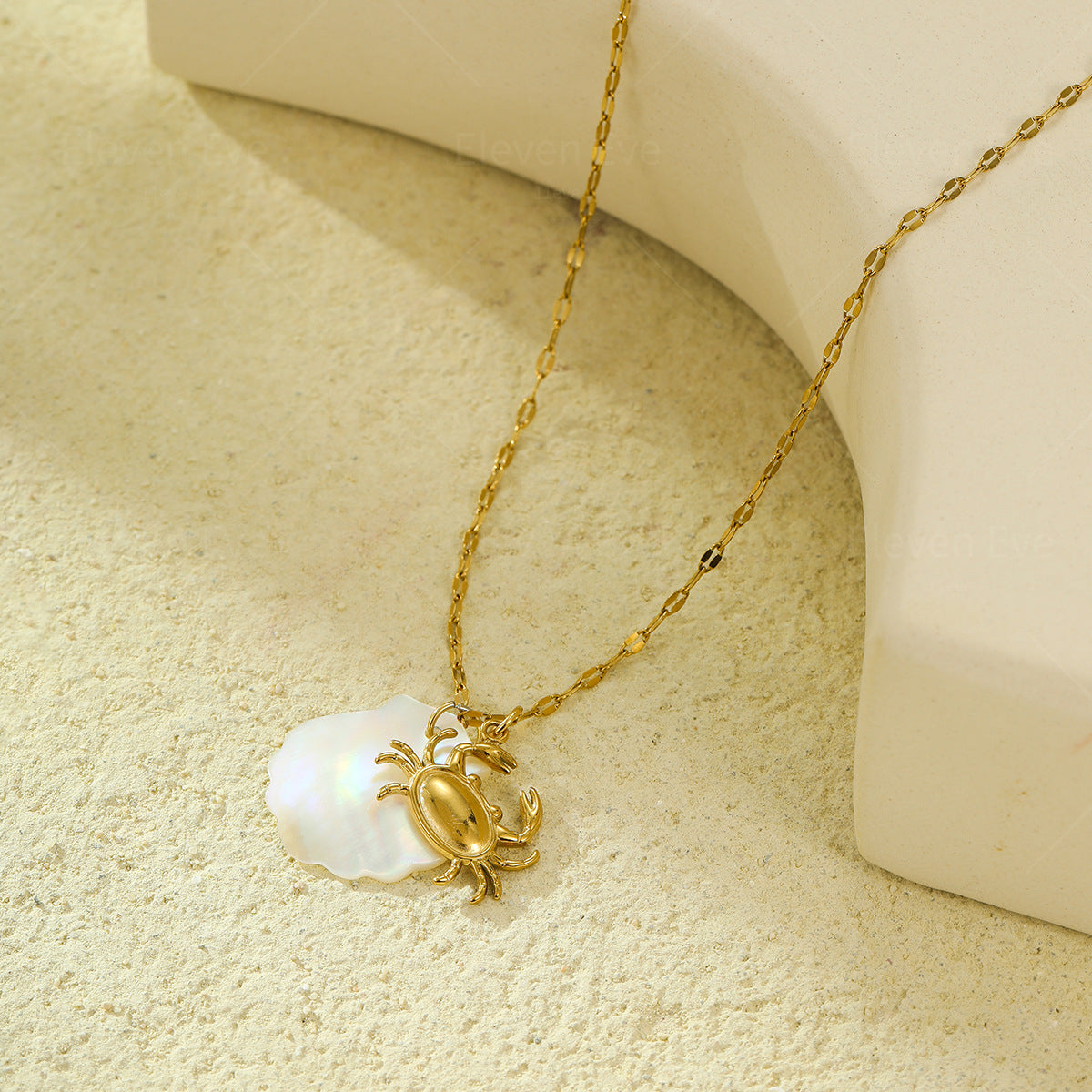 Beach Style Ocean Pendant Necklace | Shell, Starfish & Dolphin | Niche Design for Women