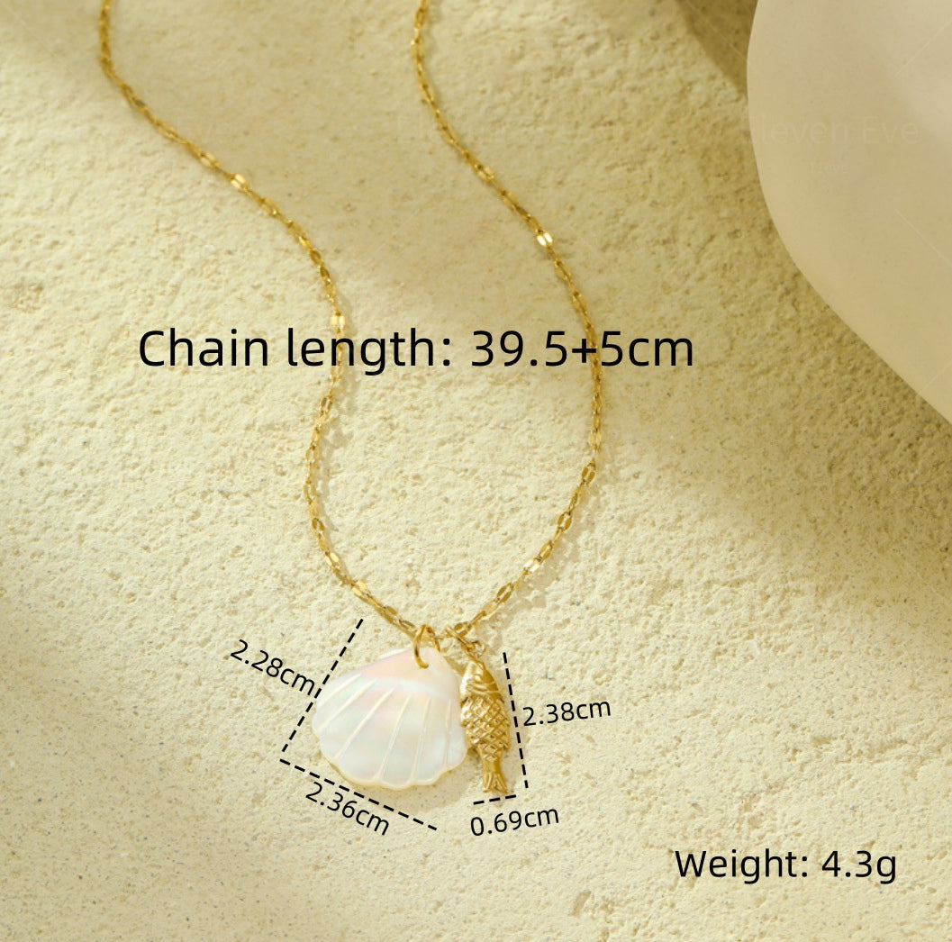 Beach Style Ocean Pendant Necklace | Shell, Starfish & Dolphin | Niche Design for Women