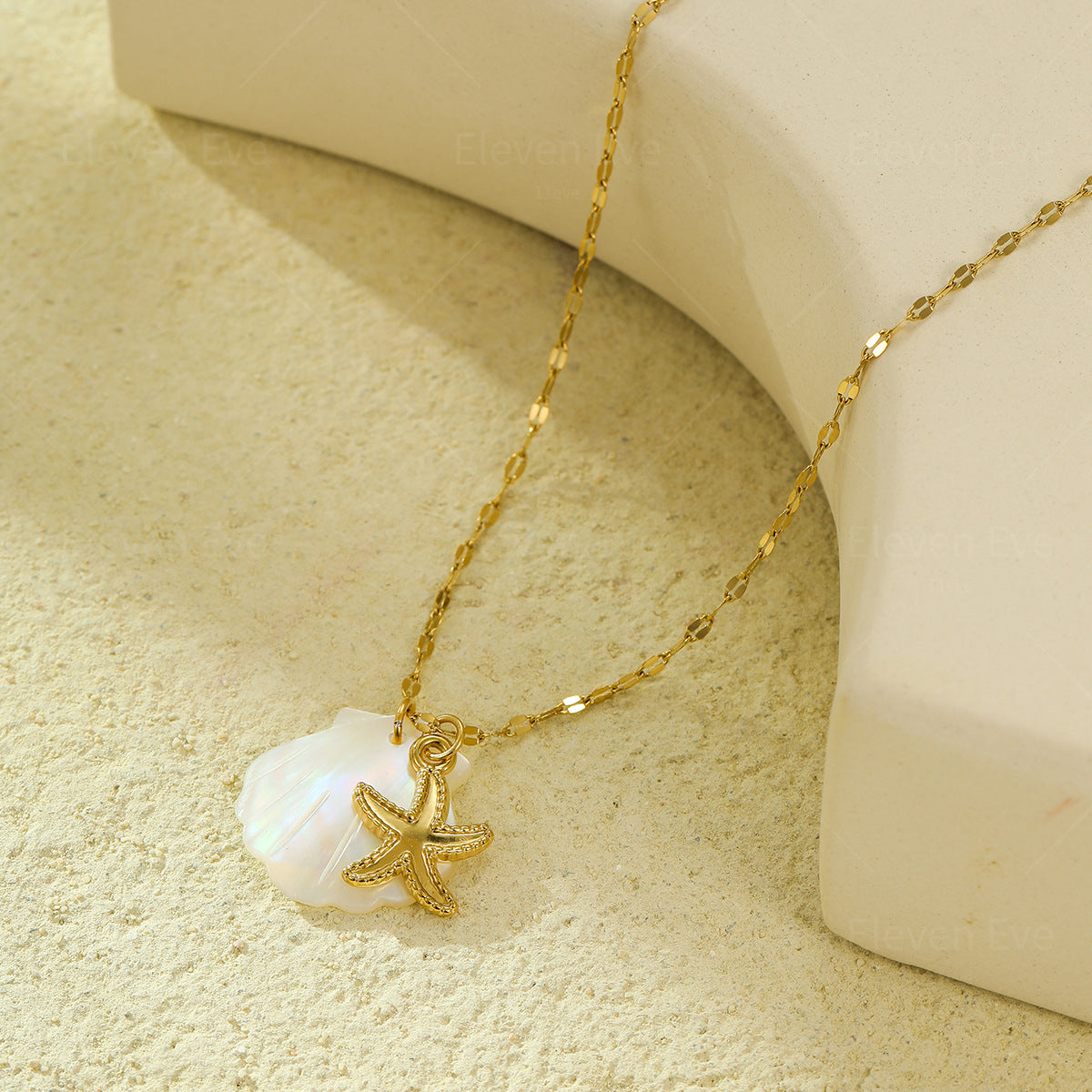 Beach Style Ocean Pendant Necklace | Shell, Starfish & Dolphin | Niche Design for Women