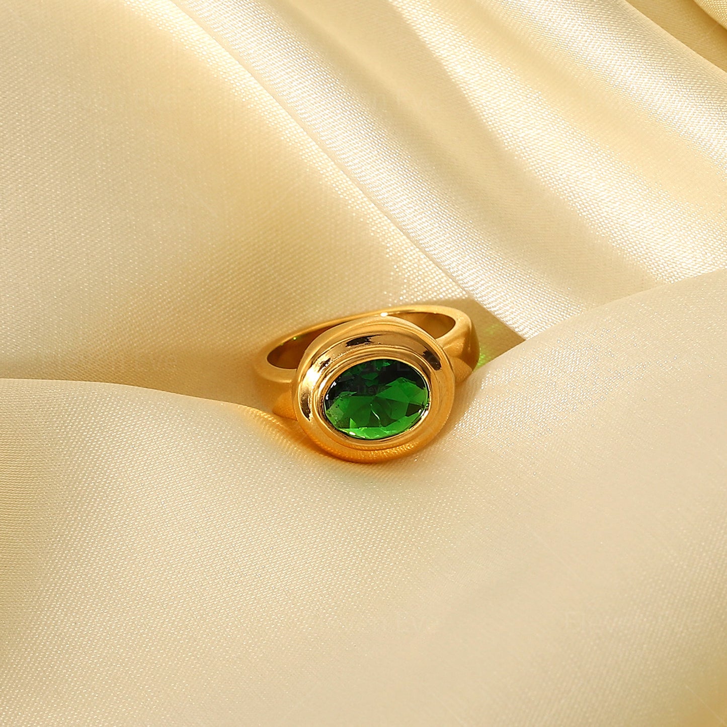 IG Popular Stainless Steel Fashion Ring for Women 18K | Gold Green Ring