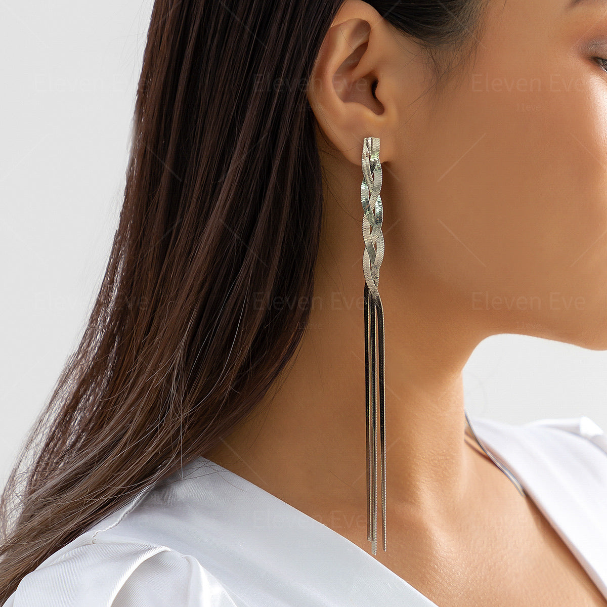 Cold Style Snake Bone Chain Necklace | Vegan-Friendly Long Tassel Design